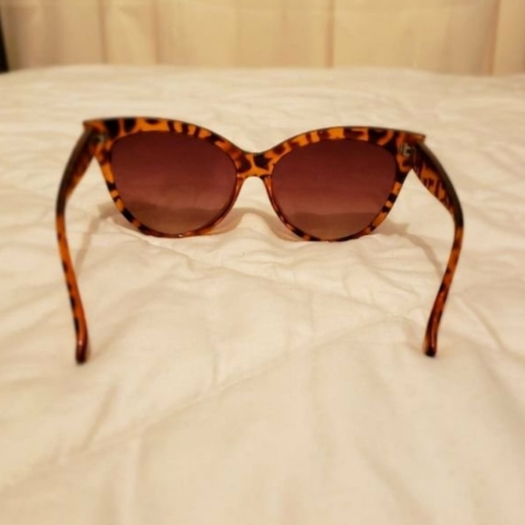 Sunglasses tortoise polarized - Picture 2 of 3